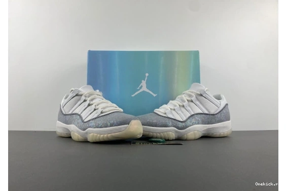  HQ7000-001 Jordan Affordable HQ7000-001 Low “Snake” 589  Air 11  2025 0520